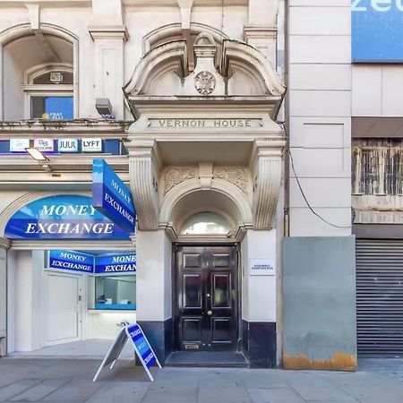 Sleep6 In Leicester Square, Soho Vr7 Лондон Экстерьер фото